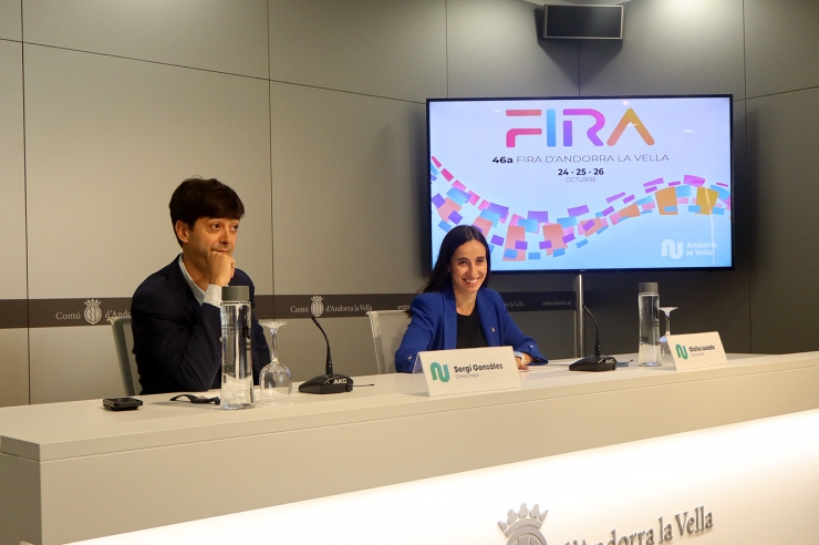 Els cònsols d'Andorra la Vella, Sergi González i Olalla Losada, aquest dimecres en la presentació de la 46a edició de la Fira d'Andorra la Vella.