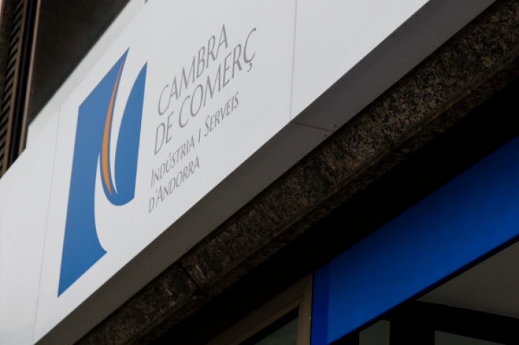 La seu de la Cambra de Comerç, Indústria i Serveis (CCIS).