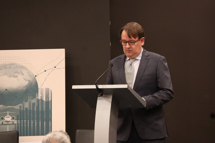 El vicepresident de l'EFA, Daniel Aristot, durant la celebració del cicle.