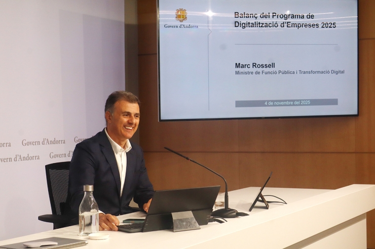 El ministre de Funció Pública i Transformació Digital, Marc Rossell,  durant la roda de premsa de balanç del programa de digitalització  d'empreses.
 