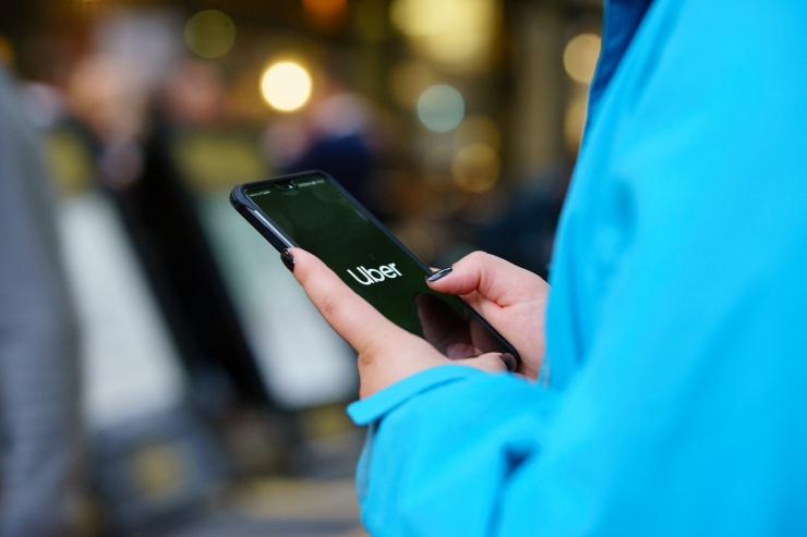 Una usuària d'UBER.