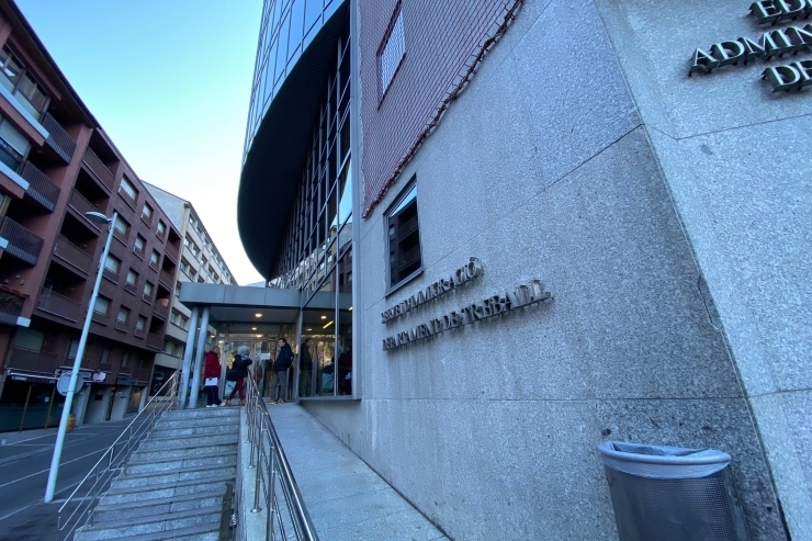 Les dependències del Servei d'Immigració.