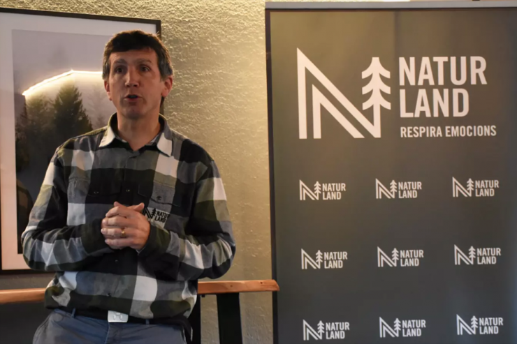 El fins ara director de Naturland, Xabier Ajona.