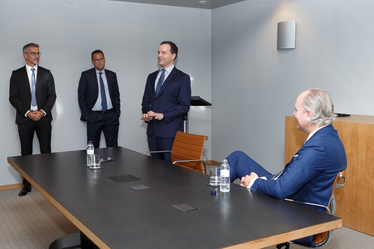 El director general de finances, Cándido Romero, el director de l’àrea de negoci, Sergi Pallerola, el nou conseller delegat, Michael Christner, i el fins ara conseller delegat, Christoph Lieber.