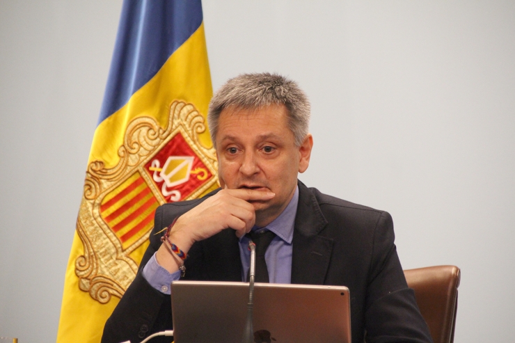 El ministre d'Economia, Competitivitat i Innovació, Gilbert Saboya, durant la roda de premsa d'aquest dijous.