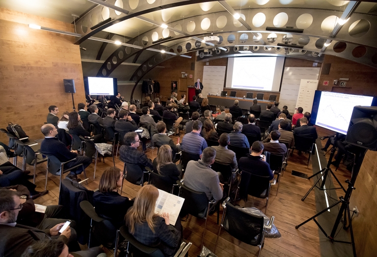 Celebració de la 14a. convenció de banca privada internacional.