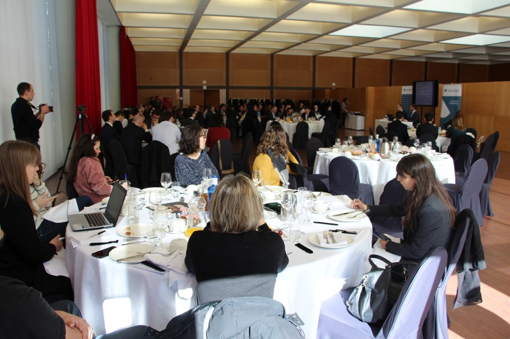 Visió general de la sala on ha tingut lloc la conferència.