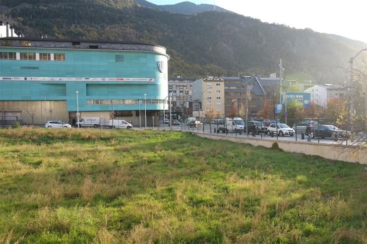 Terreny on s'ubicaria el casino i el complex immobiliari.