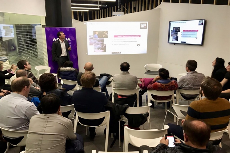 Un moment de la presentació del projecte del Niu als emprenedors francesos.