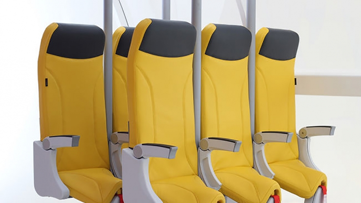 Imatge del prototip de seients verticals per a avions.
 
 
 