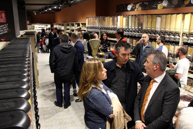 Així estava la botiga durant la inauguració.