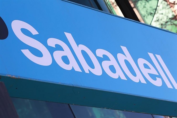 Cartell d'una oficina de Banc Sabadell.