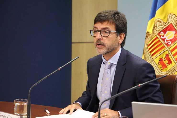 El ministre Jordi Cinca durant la roda de premsa d'aquest dimecres.