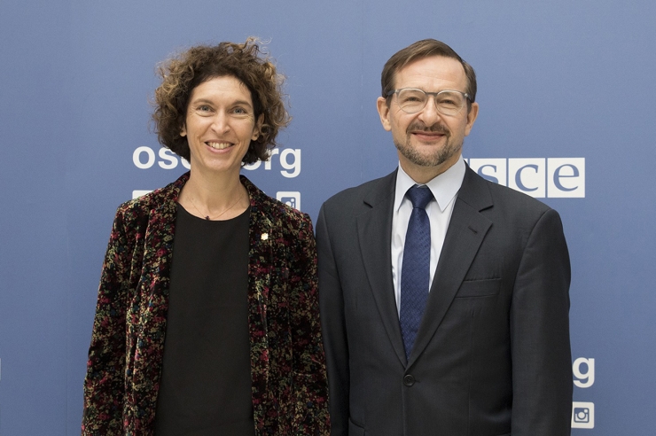 La ministra d'Afers Exteriors, Maria Ubach, amb el secretari general de l'Organisme per a la seguretat i cooperació a Europa (OSCE), Thomas Greminger.