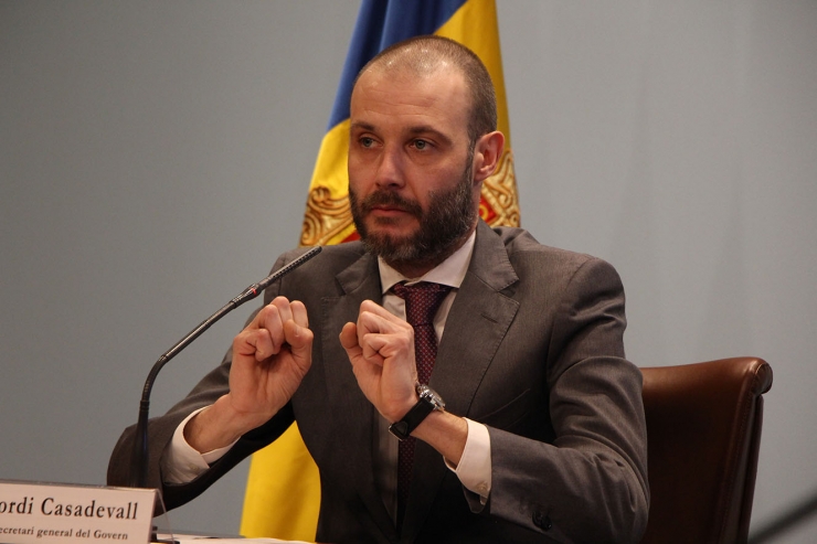 El secretari general del Govern, Jordi Casadevall, durant la roda de premsa d'aquest dijous.