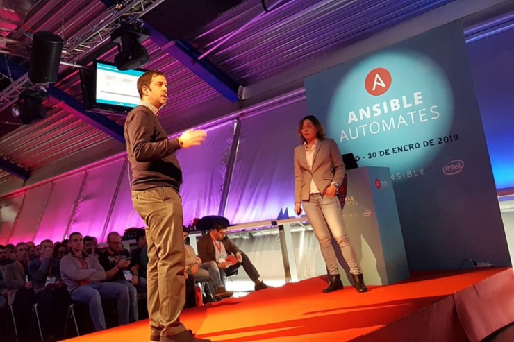 Antonio Jiménez i María García, durant la presentació d'aquest dimecres a Madrid.