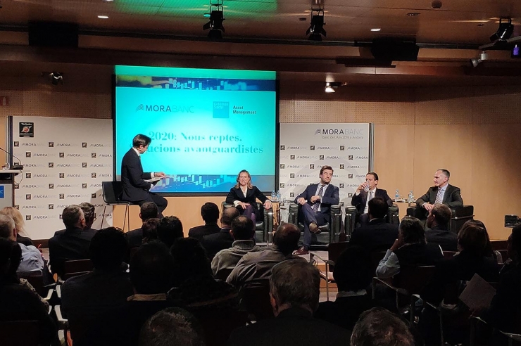La xerrada amb participació d'experts de Goldman Sachs Asset Management i MoraBanc Asset Management.