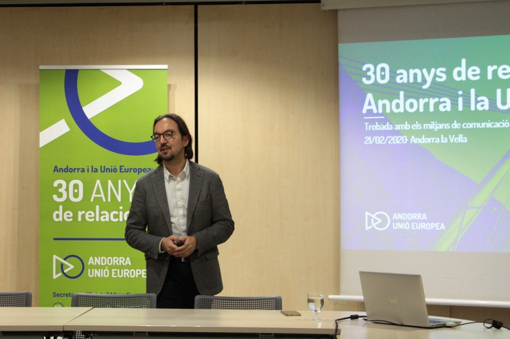 El secretari d'Estat d'Afers Europeus, Landry Riba, durant la presentació oferta als mitjans de comunicació.