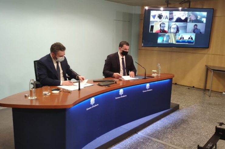 Els ministres portaveu i de Presidència, Economia i Empresa, Eric Jover i Jordi Gallardo, durant la roda de premsa.