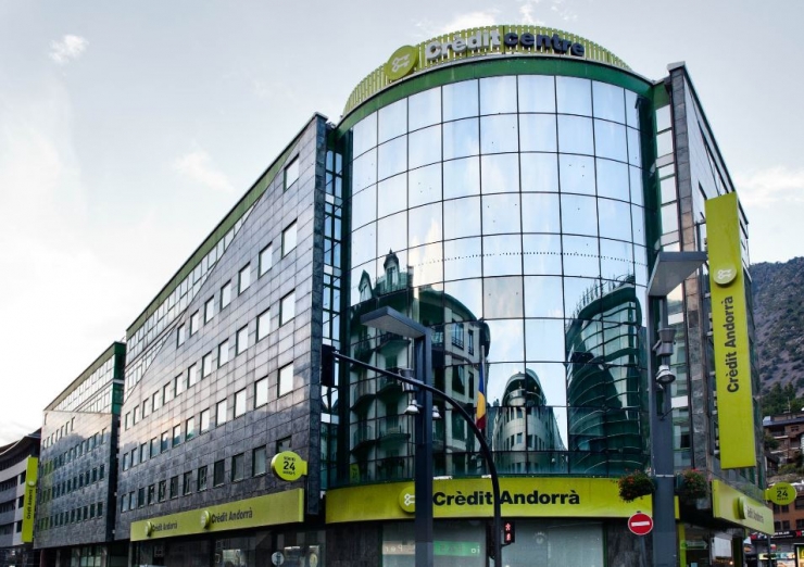 L'edifici Crèdit Centre.