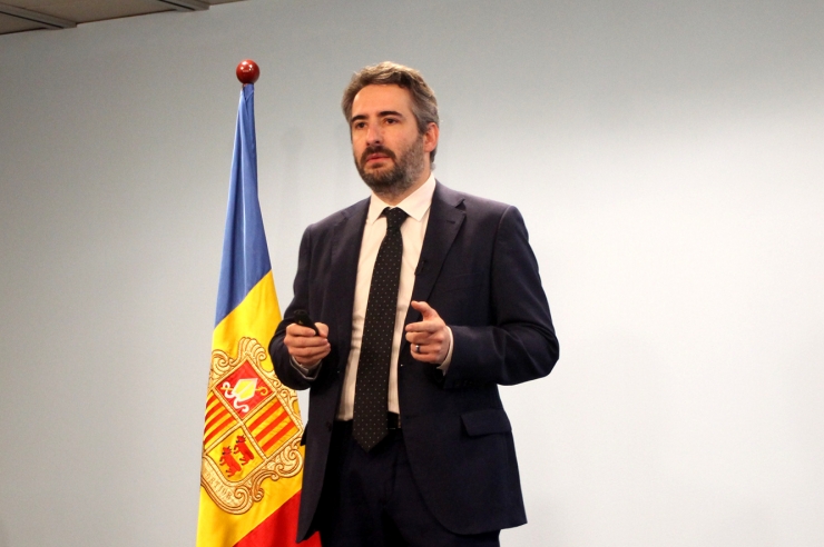 El ministre de Finances, Eric Jover, durant la presentació del projecte de llei de pressupost.