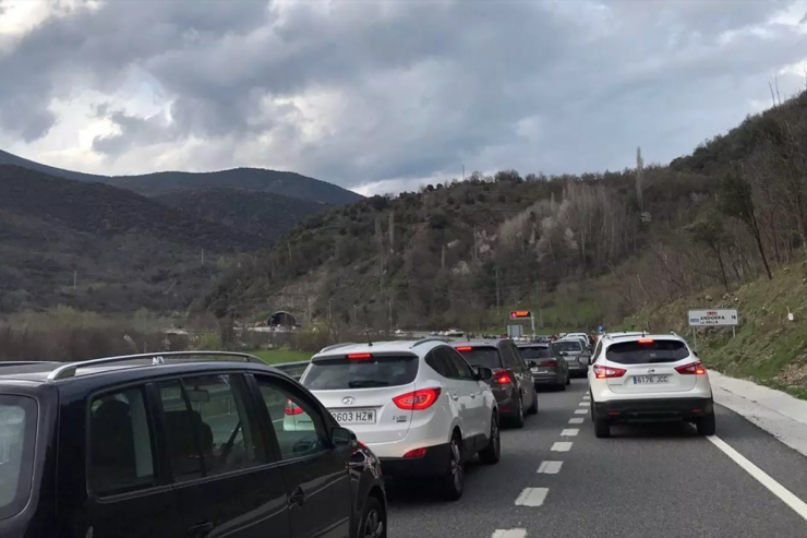 Vehicels a la N-145.