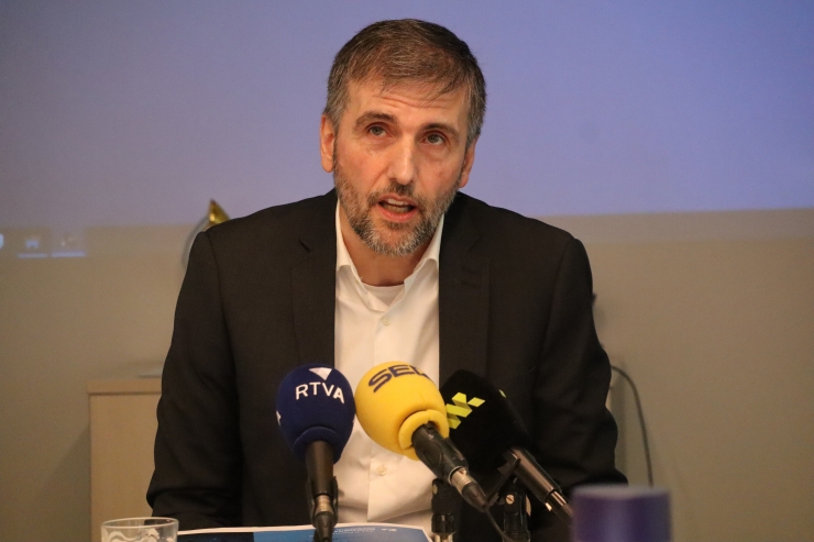 El coordinador del grup de Sociologia d’Andorra Recerca i Innovació (AR+I), Joan Micó, durant la presentació.