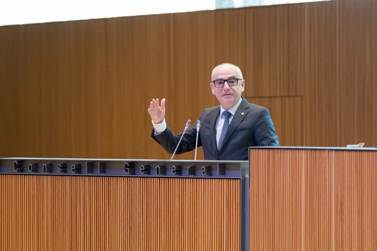 El ministre de Finances, Ramon Lladós, al Consell General.