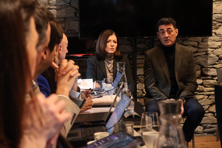 El ministre de territori i urbanisme, Raul Ferré, i la ministra d'Afers Exteriors, Imma Tor.