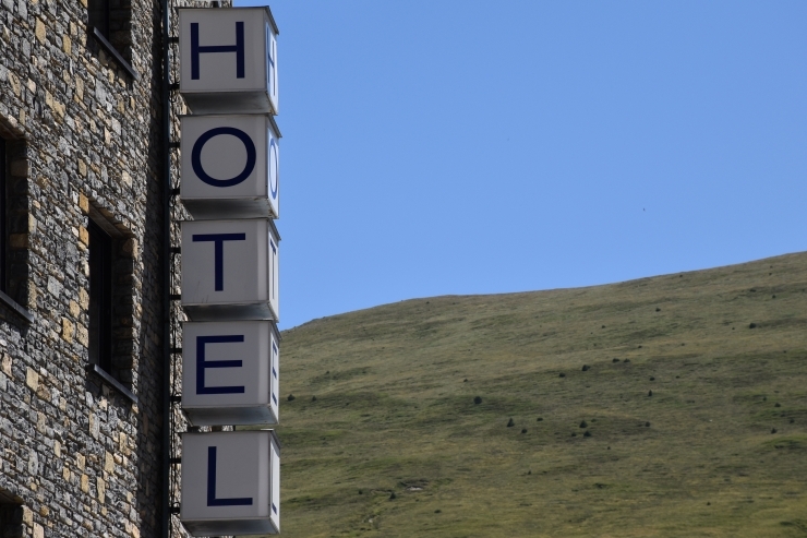 Un hotel.