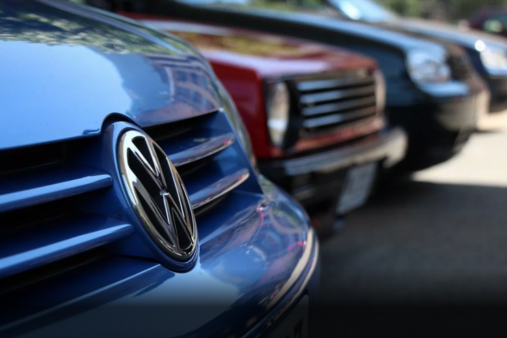 Augment del parc d'automòbils a Andorra.