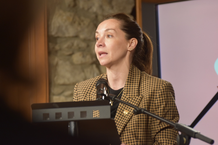 La cònsol menor, Sofia Cortesao.