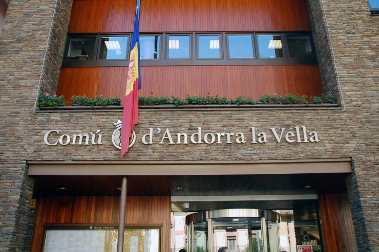 La façana del comú d'Andorra la Vella.