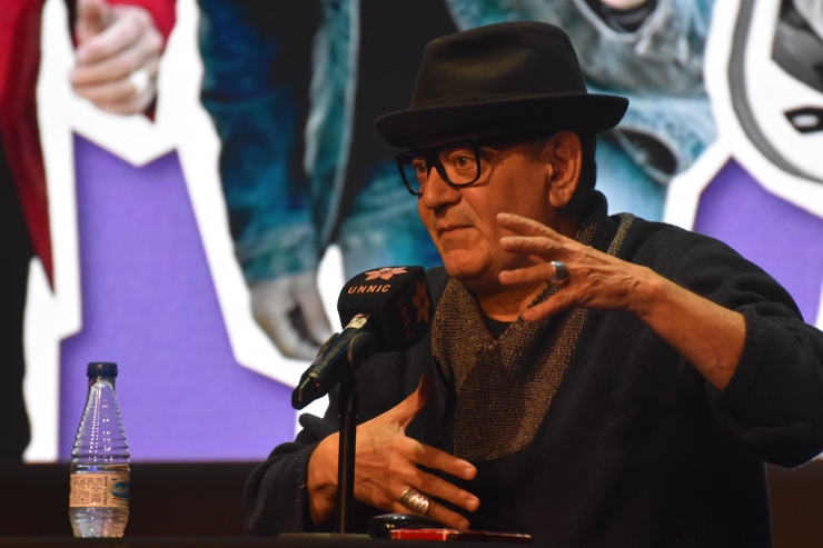 L'humorista José Corbacho a Unnic.