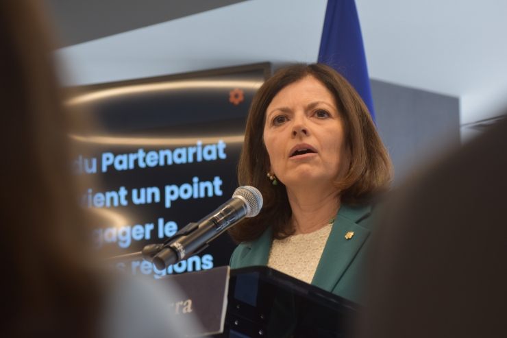 La ministra d’Afers Exteriors, Imma Tor, al congrés.