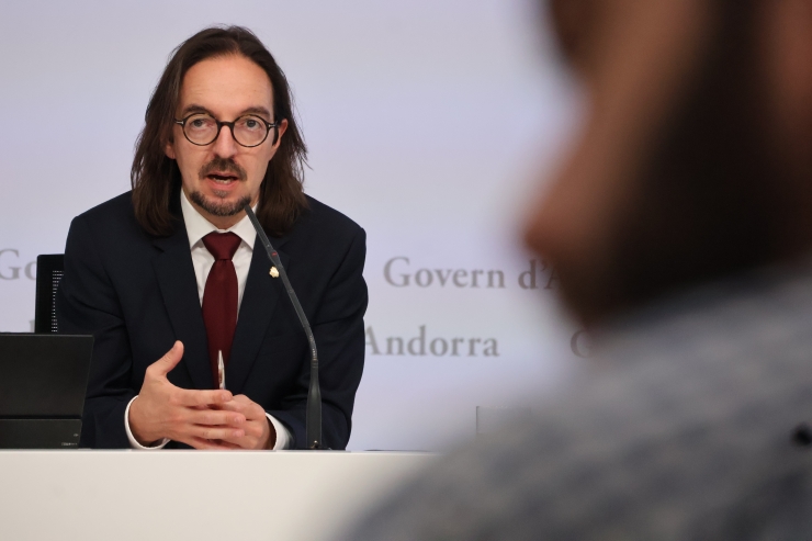 El secretari d’Estat per a les Relacions amb la UE, Landry Riba, durant la roda de premsa sobre l’Entry-Exit System.