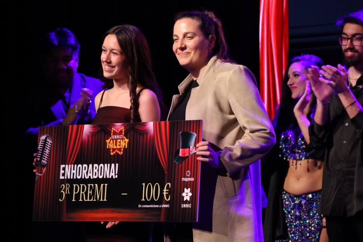 La jove vocal de divuit anys, Lucía Ingelmo, ha obtingut el tercer premi.