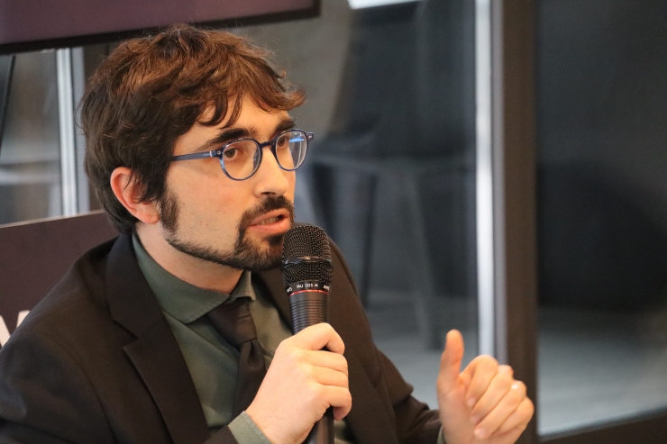 El director de la Unitat de Sostenibilitat de Creand, Martí Alay, durant l'acte.