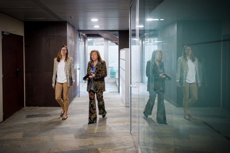 La ministra de Presidència, Economia, Treball i Habitatge, Conxita Marsol, de camí al Consell Econòmic i Social.