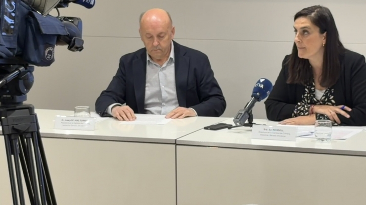 El president i la directora de la Cambra de Comerç, Josep Maria Mas i Sol Rossell.
 