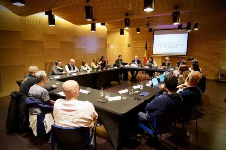 Una reunió del Consell Econòmic i Social del Pas de la Casa.
