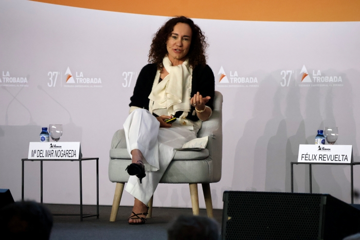 La vicepresidenta de Hipra, Maria del Mar Nogareda, a la taula rodona 'Liderar internacionalment: sol o acompanyat'.