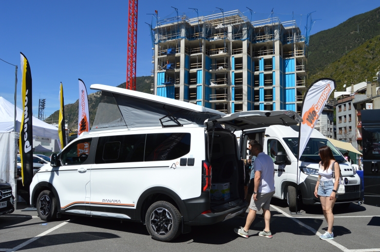 L'espai d'autocaravanes.