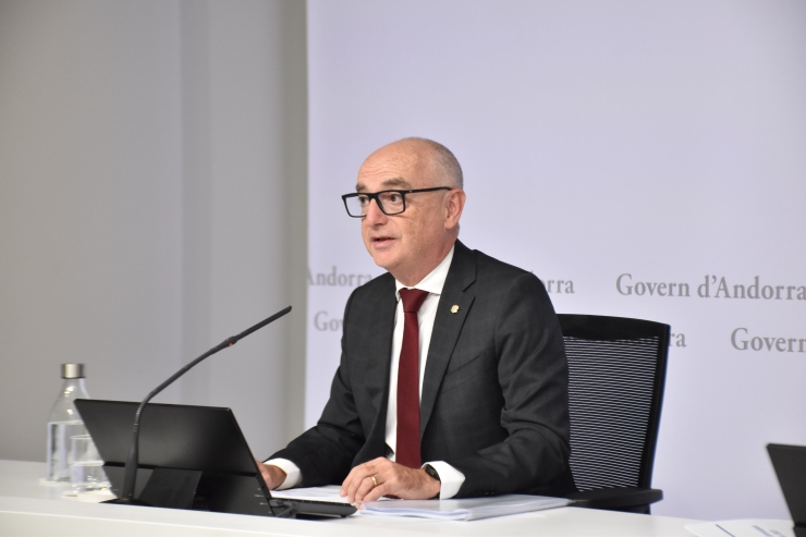 El ministre de Finances, Ramon Lladós, en la roda de premsa per presentar el pressupost 2027.