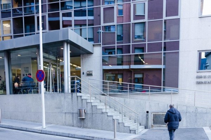 Les dependències del Servei d'Immigració.