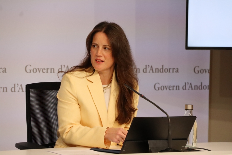 L’ambaixadora per a la Cooperació Transfronterera, Noëlia Souque, durant la presentació de les II Jornades de Cooperació Transfronterera.
 